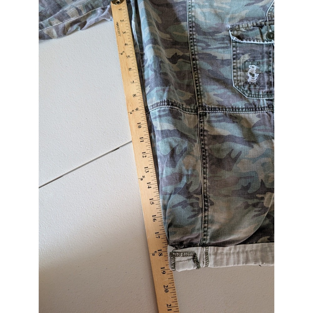 Fashion Bug Camo Cargo Capri Pants Size 14 Distressed Y2K Utility Mid Rise - Picture 7 of 13